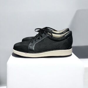 🌻Franco Sarto Black "Quinn" Lace-Up Sneakers Women's Size 10